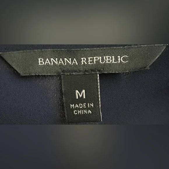 Banana Republic-Navy blue Ruffled Long-Sleeve Blouse Size M - Picture 5 of 6